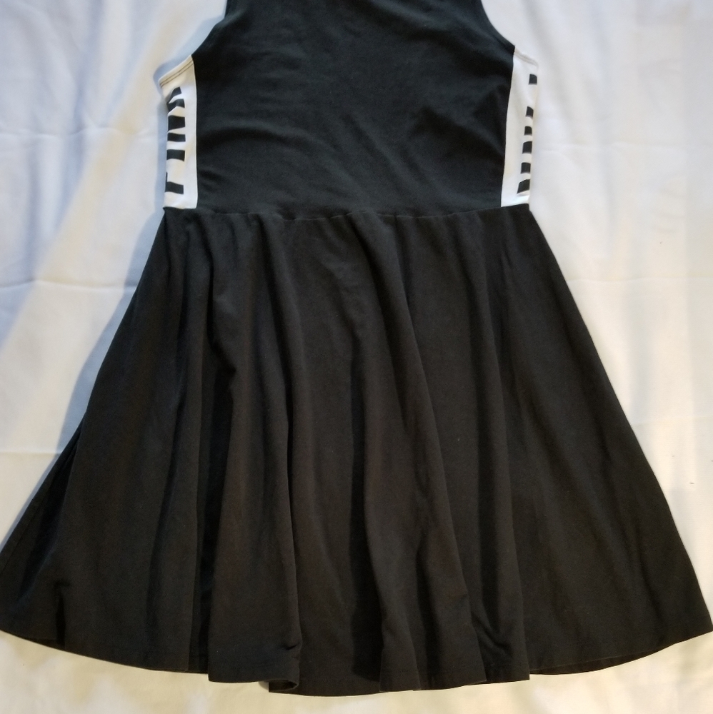 PINK VS Dress - Picture 4 of 9